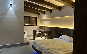 Motel Chalet (Adults Only)